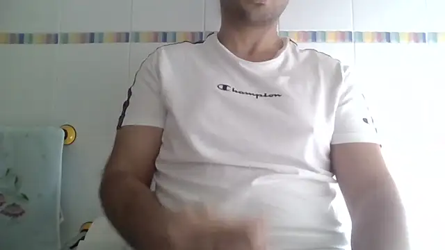 Snapshot of sci69 chatting on 10/21/25, 01:01 sci69 online show from 10/21/25, 01:01