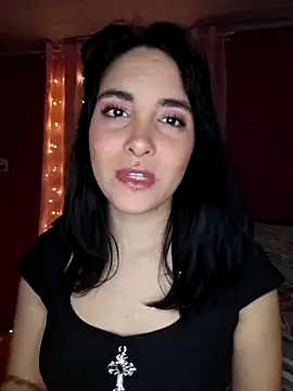 Snapshot of JulieGoth chatting on 10/26/25, 09:42 JulieGoth online show from 10/26/25, 09:42