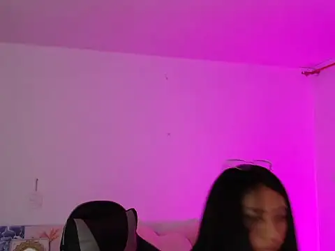 sofia  666 online show from 11/04/25, 07:13