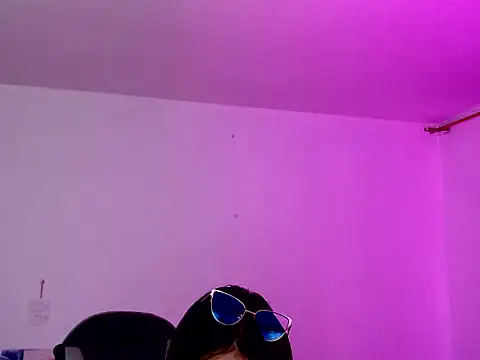 sofia  666 online show from 11/17/25, 03:18