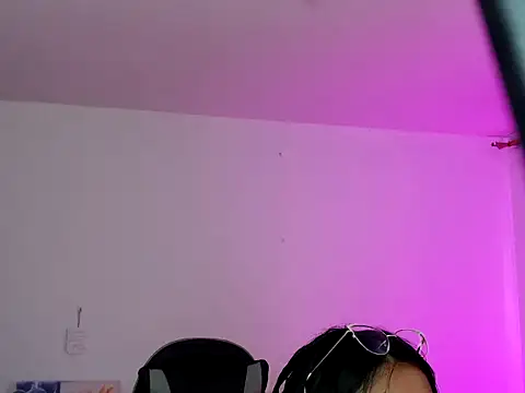 sofia  666 online show from 11/18/25, 06:45