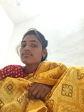 Snapshot of Babita_hote chatting on 10/10/25, 03:49 Babita hote online show from 10/10/25, 03:49