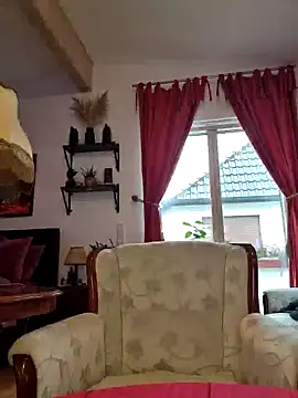 bianca bellamy online show from 10/11/25, 07:40