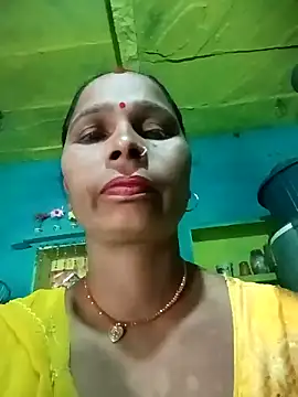 Snapshot of Rt_shreya chatting on 10/29/25, 07:54 Rt shreya online show from 10/29/25, 07:54