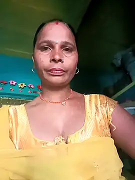 Snapshot of Rt_shreya chatting on 11/01/25, 09:11 Rt shreya online show from 11/01/25, 09:11