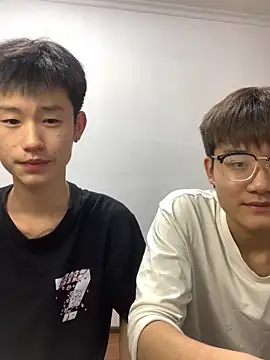 KK-cuteboy online show from 10/10/25, 12:59
