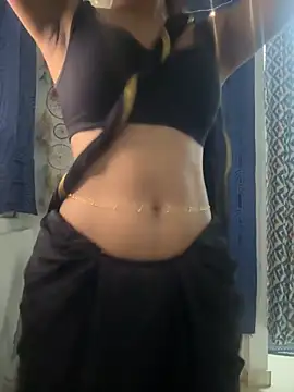 Snapshot of Miami_198 chatting on 10/22/25, 04:51 Miami 198 online show from 10/22/25, 04:51