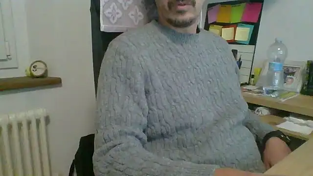 Snapshot of Kawayleo chatting on 11/20/25, 04:07 Kawayleo online show from 11/20/25, 04:07