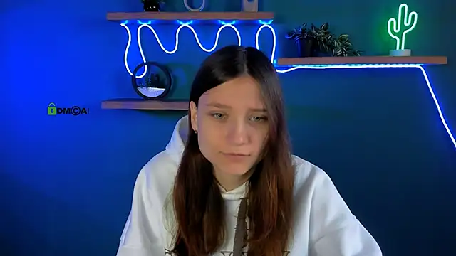 dana sweet   online show from 10/14/25, 08:37