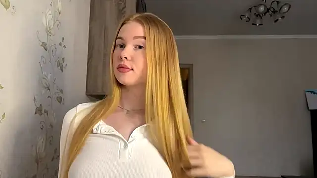 RaguelNicksons online show from 10/18/25, 08:59