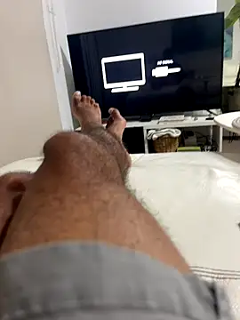 Snapshot of DrDreAu chatting on 10/30/25, 01:45 DrDreAu online show from 10/30/25, 01:45