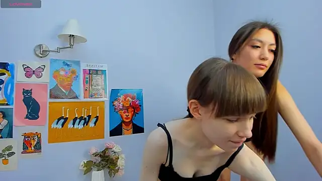 Snapshot of PearlMystic chatting on 11/09/25, 05:50 PearlMystic online show from 11/09/25, 05:50