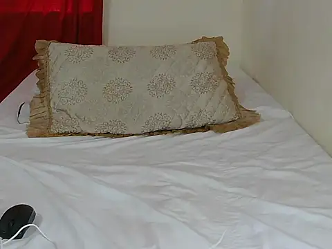 BabeLulu online show from 11/03/25, 03:02