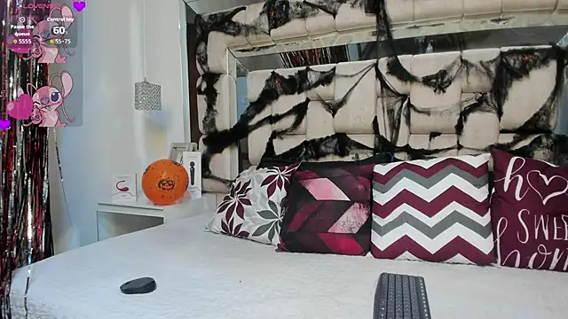 KimiAnal online show from 10/27/25, 01:37