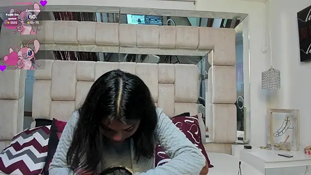 KimiAnal online show from 11/06/25, 01:12