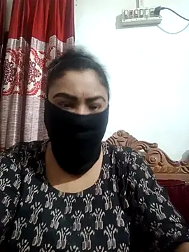 Snapshot of Rubina3344 chatting on 10/10/25, 05:23 Rubina3344 online show from 10/10/25, 05:23