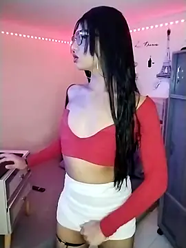 Snapshot of soffigohot chatting on 10/19/25, 04:24 soffigohot online show from 10/19/25, 04:24