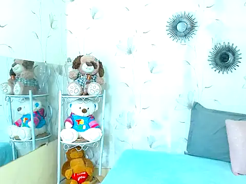 zara cute online show from 10/27/25, 12:09