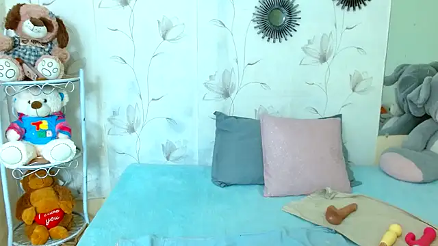 zara cute online show from 11/10/25, 12:15