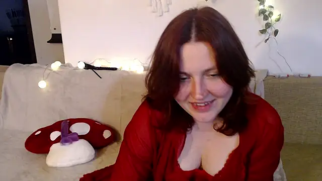 Snapshot of Lilith__moon chatting on 10/22/25, 07:24 Lilith moon online show from 10/22/25, 07:24