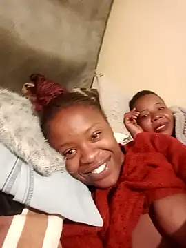 Black-Goddess18 online show from 11/10/25, 09:52