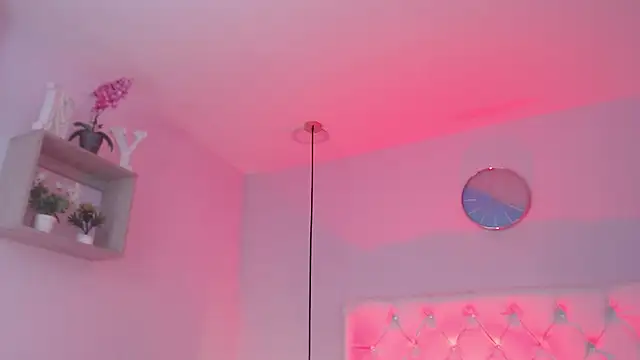 Snapshot of Bubbiecherry chatting on 11/11/25, 07:25 Bubbiecherry online show from 11/11/25, 07:25