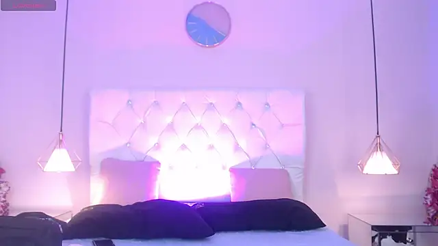 Snapshot of Bubbiecherry chatting on 11/13/25, 05:12 Bubbiecherry online show from 11/13/25, 05:12