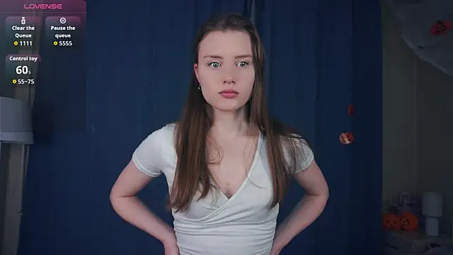 Snapshot of SunRinglein chatting on 11/15/25, 06:37 SunRinglein online show from 11/15/25, 06:37