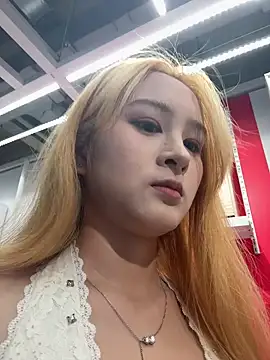 yuki july online show from 10/15/25, 10:59