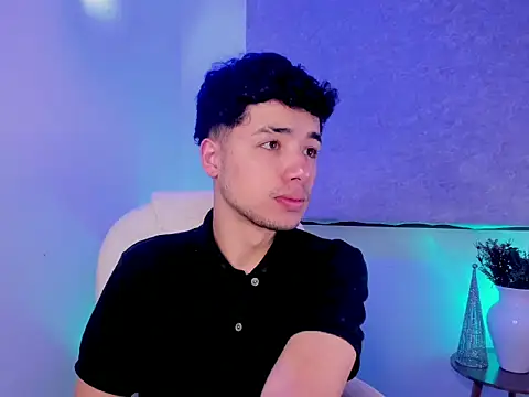 Snapshot of jacob_rick chatting on 11/17/25, 07:08 jacob rick online show from 11/17/25, 07:08