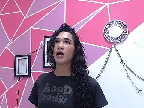 Snapshot of Tifany_Adams chatting on 10/21/25, 08:53 Tifany Adams online show from 10/21/25, 08:53