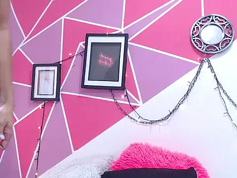 Snapshot of Tifany_Adams chatting on 10/29/25, 08:21 Tifany Adams online show from 10/29/25, 08:21