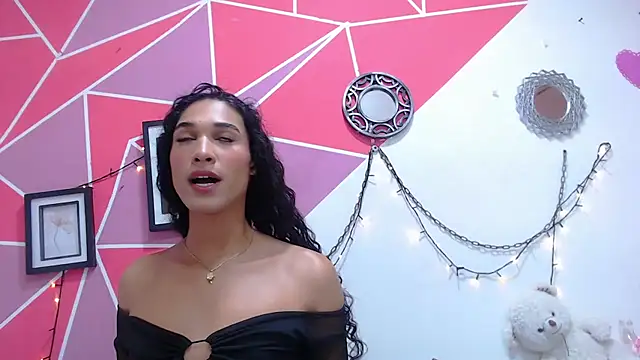 Snapshot of Tifany_Adams chatting on 11/25/25, 08:20 Tifany Adams online show from 11/25/25, 08:20