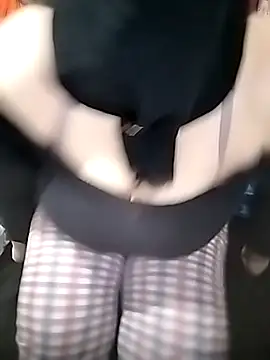 kawtar3344 online show from 11/24/25, 08:47