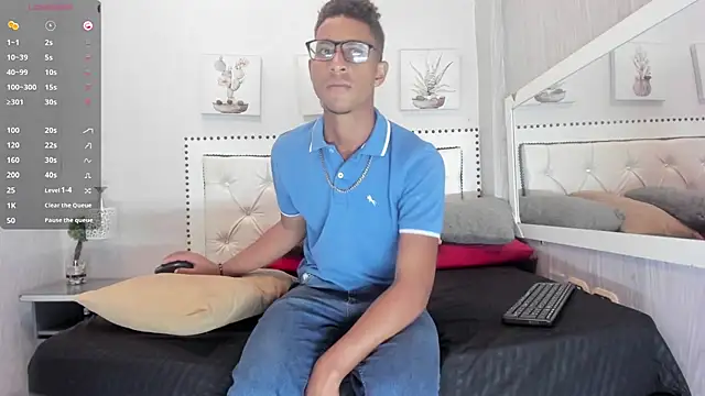 Snapshot of Yeps_pluss chatting on 11/14/25, 07:34 Yeps pluss online show from 11/14/25, 07:34