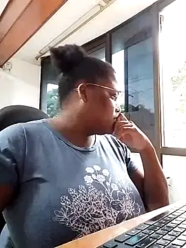 gabrielabrunette69 online show from 10/11/25, 08:29