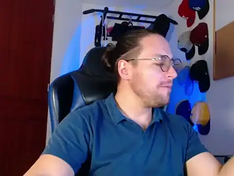 kurt xx online show from 11/10/25, 02:27