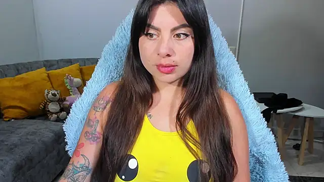 Angel a- online show from 11/18/25, 09:08