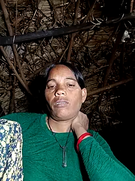 Cutsedi3 online show from 11/02/25, 09:39