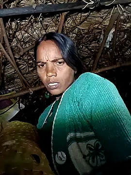 Cutsedi3 online show from 11/15/25, 10:59