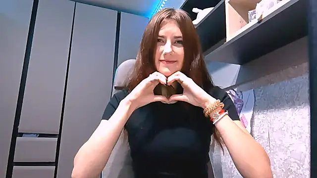 AliceNova online show from 10/14/25, 05:08