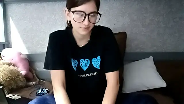 AliceNova online show from 11/05/25, 05:07