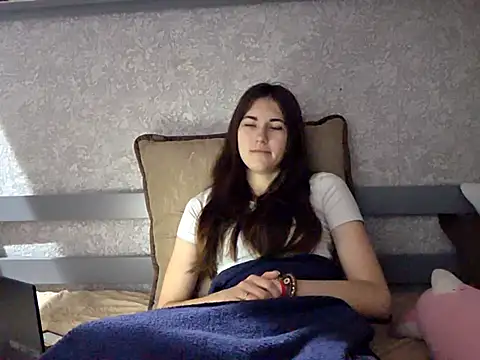 AliceNova online show from 11/11/25, 05:07