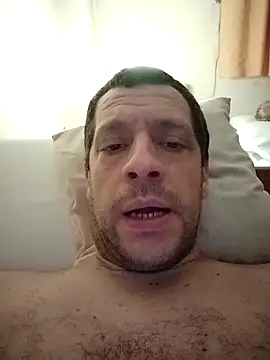 Snapshot of Doylechita12 chatting on 10/17/25, 12:25 Doylechita12 online show from 10/17/25, 12:25