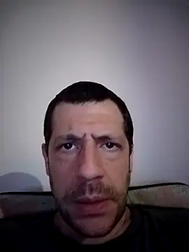 Snapshot of Doylechita12 chatting on 10/19/25, 12:33 Doylechita12 online show from 10/19/25, 12:33