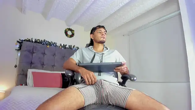 Kail nil online show from 11/28/25, 12:41