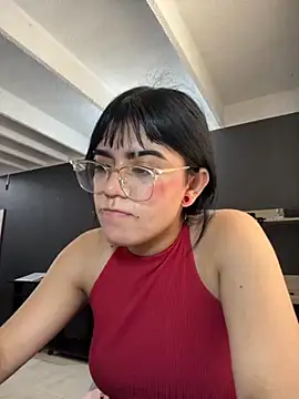 angie rousse  online show from 11/20/25, 01:33