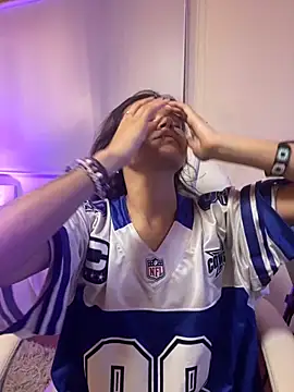 Ninfa pink online show from 11/04/25, 08:52