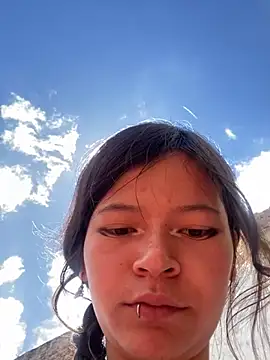 Ninfa pink online show from 11/22/25, 04:17