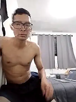 JonaTorres online show from 10/26/25, 02:17